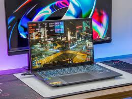 ASUS Gaming V16 – Laptop gaming AI mỏng nhẹ hiệu năng mạnh cho sinh viên