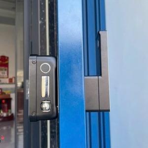 Khóa cửa cổng Kassler KL-579 CNC Silver Grey Remote + Wifi