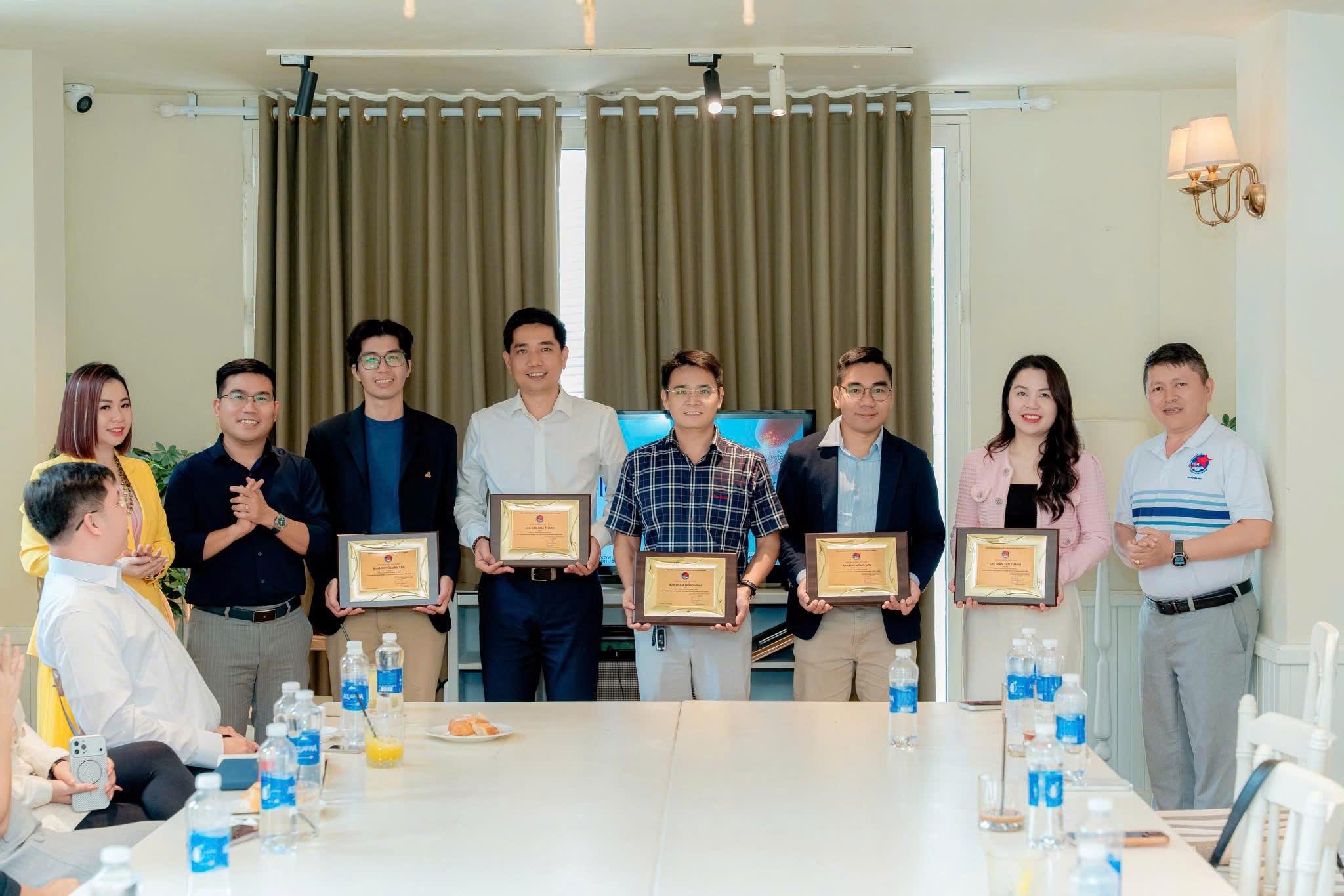 💙 WELCOME ONBOARD – MỘT ĐIỂM CHẠM ĐỂ BẮT ĐẦU